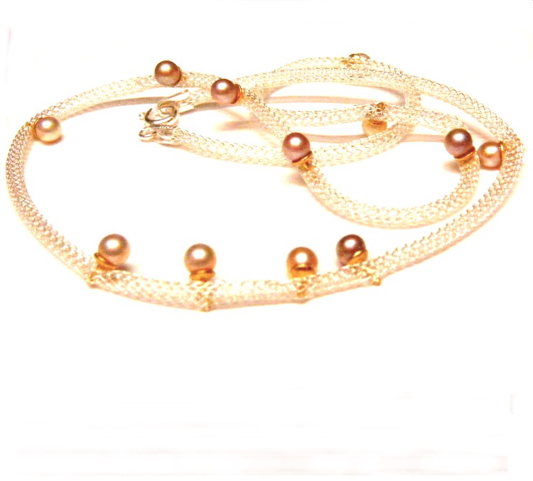 Silver Woven Chain with Pale Tiny Pearls